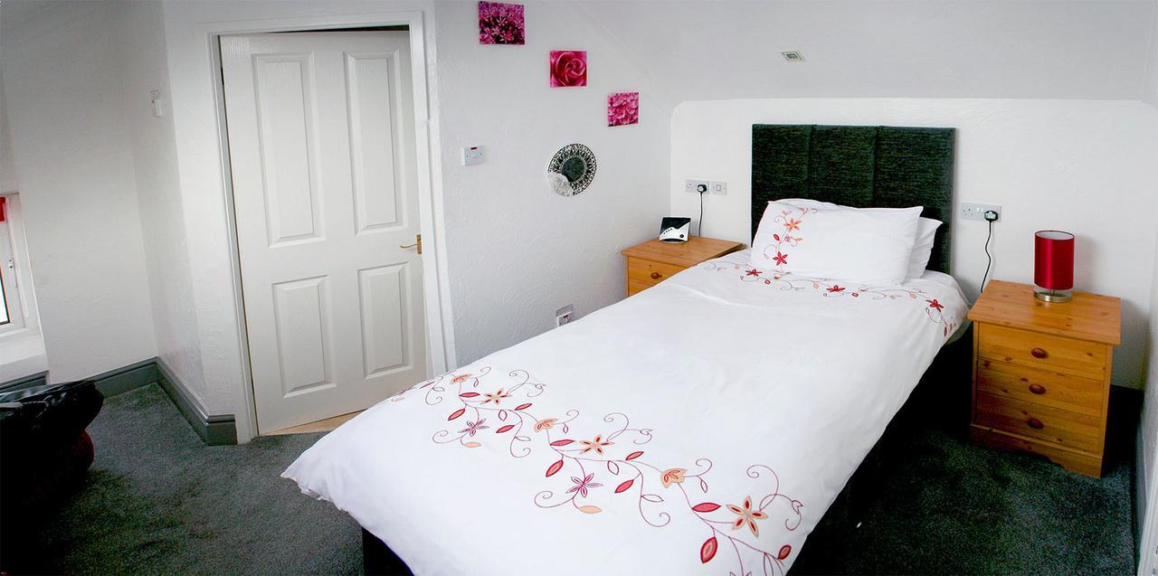 Woburn Hill Hotel Cemaes Bay Bagian luar foto