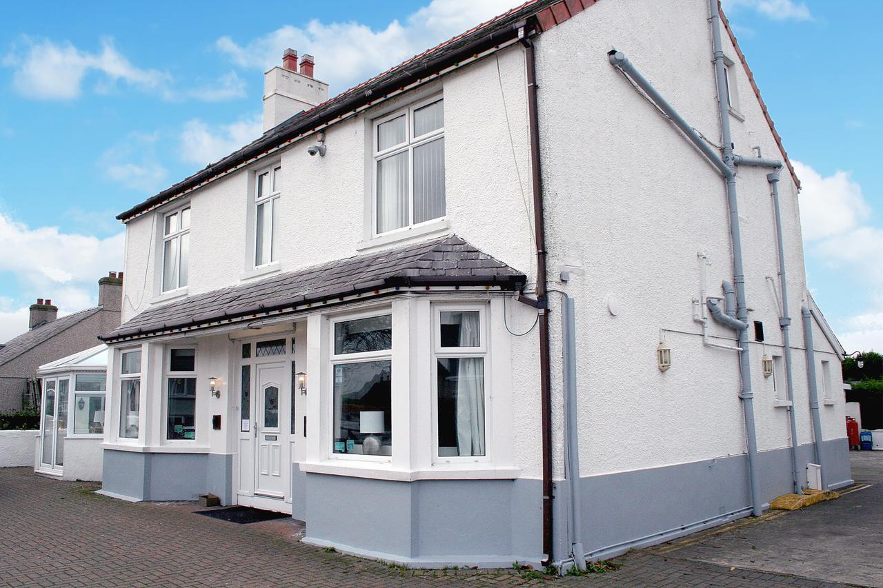 Woburn Hill Hotel Cemaes Bay Bagian luar foto